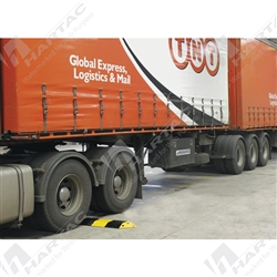 Slo-Motion Heavy Duty Steel Speed Hump Mid Section 1m Black & Yellow incl Fixings