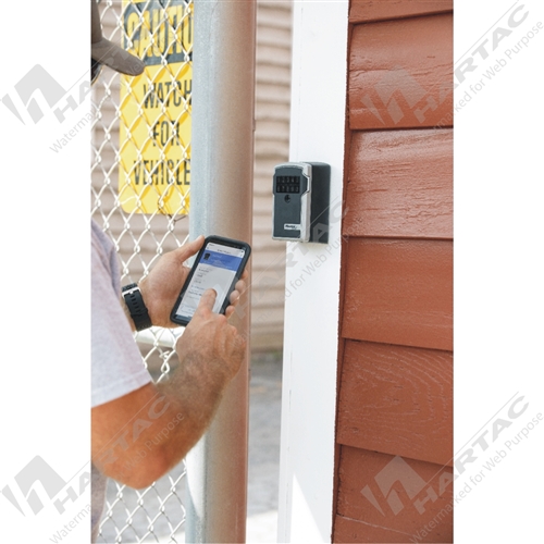 Master Lock 5441EC Wall Mounted Bluetooth Lock Box