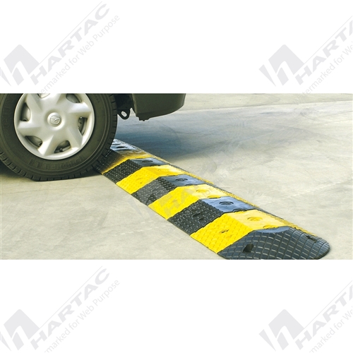Speed Hump Yellow Body Module Economy Rubber 250*340*50mm (c/w 2 spikes)