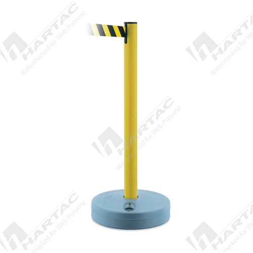 Outdoor Tensabarrier Stanchion System